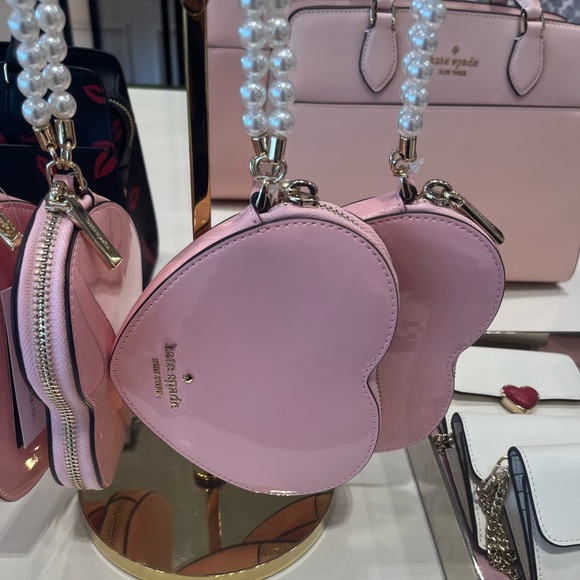 New Kate Spade KG230 Love Shack 3d Heart Wristlet - Picture 2 of 8